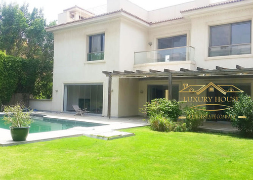 modern villa in katamya 4 rent with pool