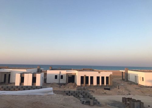 فيلا على البحر بالماظه باي الساحل الشمالي