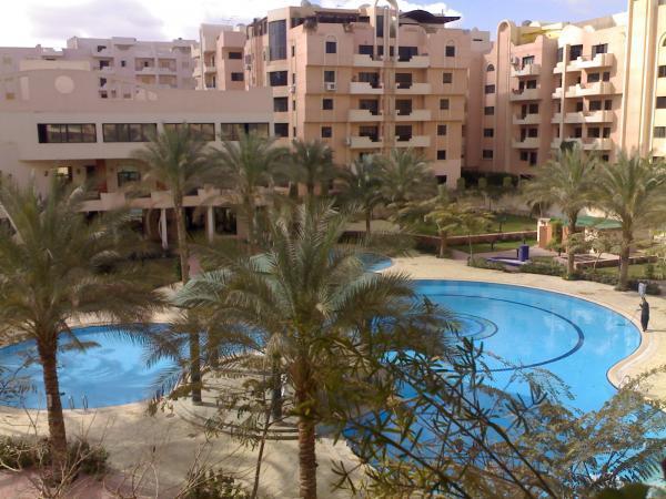 كمبوند عربية التجمع الخامس