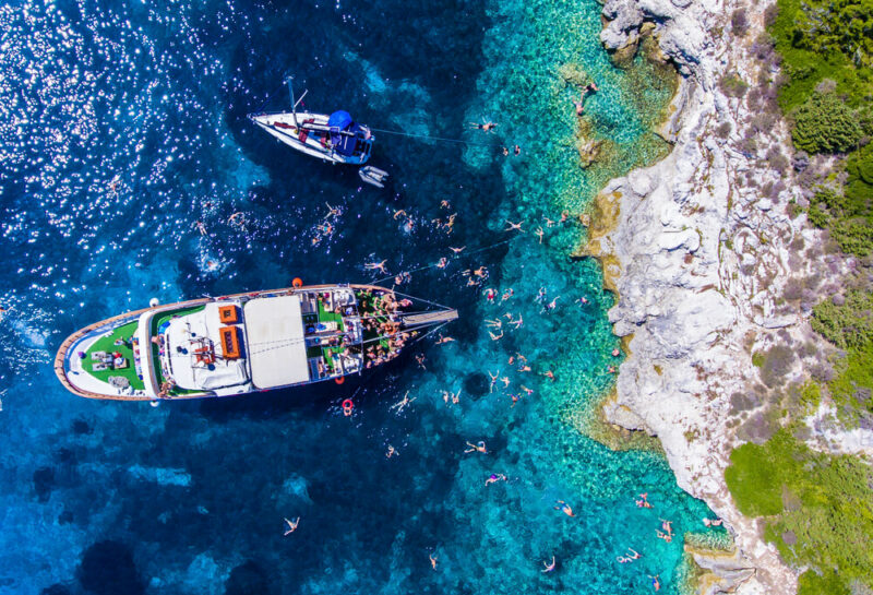 Boat trip in Sahl Hasheesh