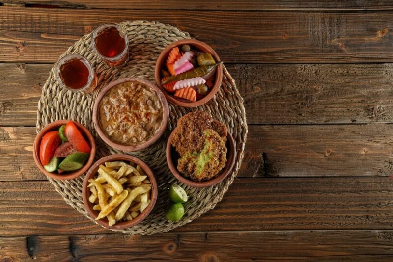 مطاعم فول وطعمية الشيخ زايد
