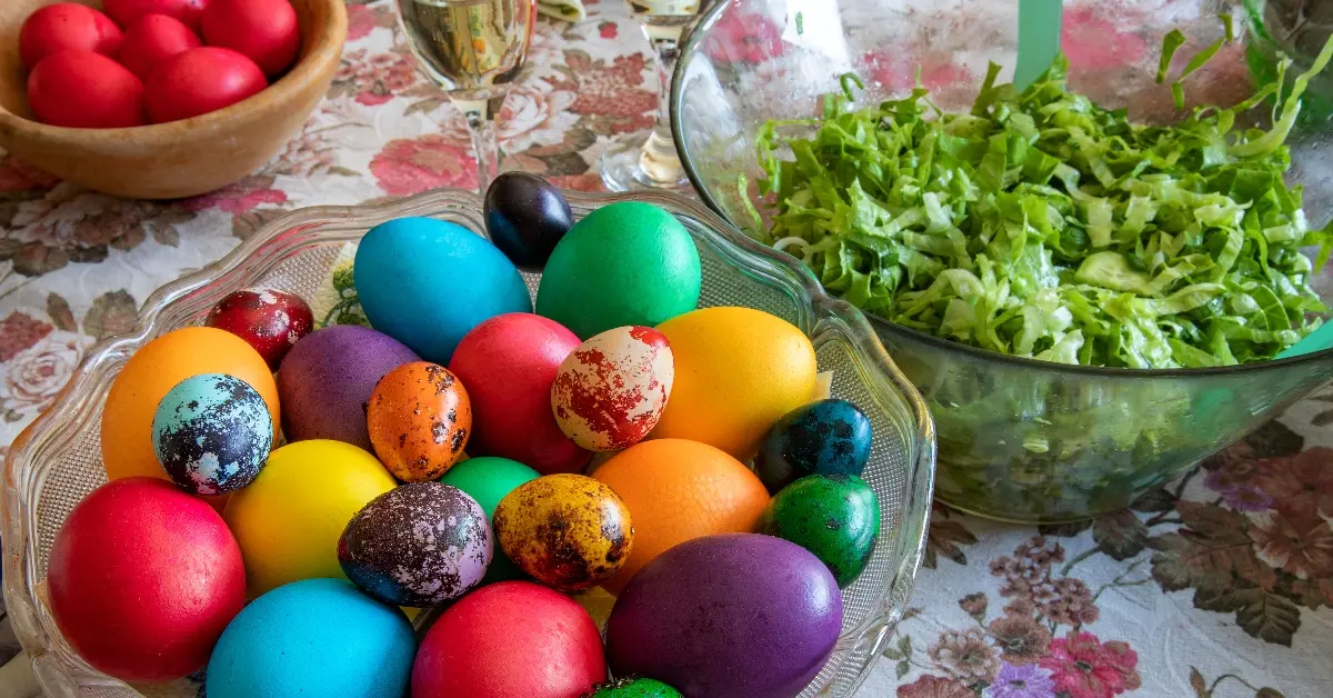 شم النسيم وتاريخه