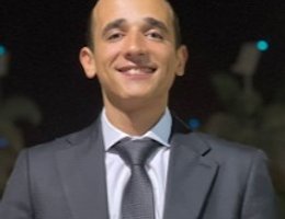 العميل Mustafa Raafat