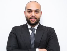 العميل Moustafa  Ismail