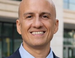 العميل Mina  El Kharat