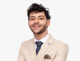 العميل Nour  Ehab