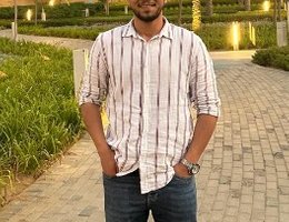 العميل Hatem El-Banna