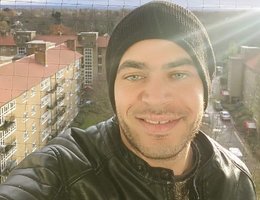 العميل Hossam Essam