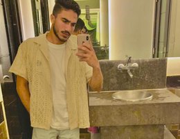 العميل Omar Yehia