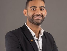 العميل Ahmed kopesy