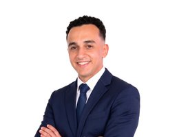 العميل Youssef Beshr