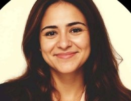 العميل Amira  Kamel