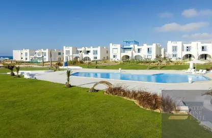 Chalet - 3 Bedrooms - 3 Bathrooms for sale in Mountain View - Ras Al Hekma - North Coast