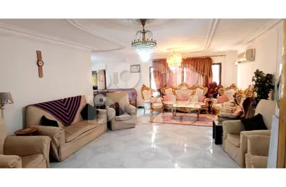 شقة - 3 غرف نوم - 2 حمامات للبيع في شارع اسوان - ميدان الجامع - مصر الجديدة - القاهرة