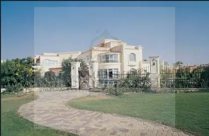 Twin House - 7 Bedrooms - 6 Bathrooms for sale in Dream Land St. - Dream Land - Al Wahat Road - 6 October City - Giza