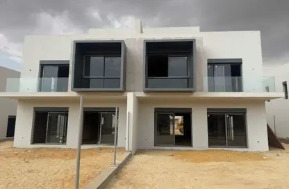 Townhouse - 3 Bedrooms - 4 Bathrooms for sale in Al Karma Gates - New Zayed City - Sheikh Zayed City - Giza