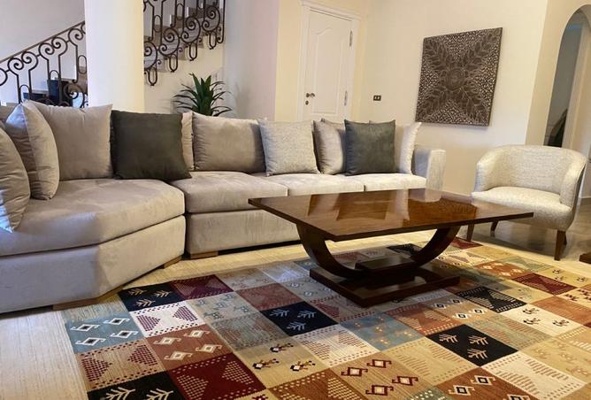 8508601 - Property Image 2