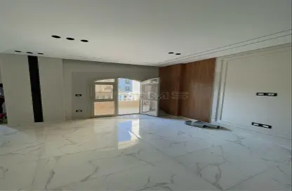 Apartment - 3 Bedrooms - 3 Bathrooms for rent in Street17 - District 3 - The 5th Settlement - New Cairo City - Cairo