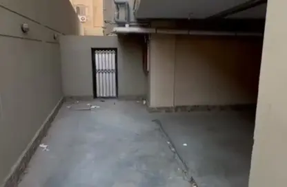 Apartment - 2 Bedrooms - 2 Bathrooms for sale in Ibrahim Al Mazny St. - El Banafseg 10 - El Banafseg - New Cairo City - Cairo