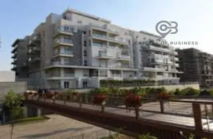 Apartment - 3 Bedrooms - 2 Bathrooms for sale in Mountain View iCity - 5th Settlement Compounds - The 5th Settlement - New Cairo City - Cairo