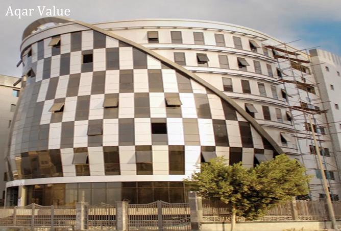 8305221 - Property Image 2