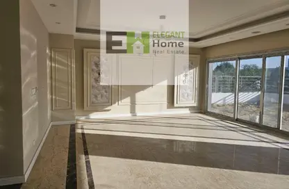 Villa - 5 Bedrooms - 6 Bathrooms for rent in Garden Residence - Hyde Park - New Cairo City - Cairo