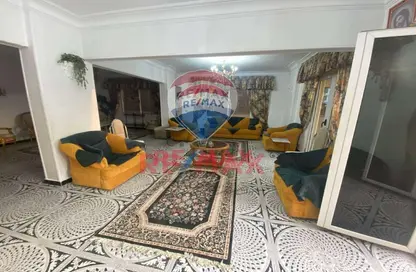 Apartment - 3 Bedrooms - 2 Bathrooms for sale in Mohamed Kamel Hussein St. - El Nozha El Gadida - El Nozha - Cairo