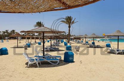 Chalet - 3 Bedrooms - 2 Bathrooms for sale in Koun - Ras Al Hekma - North Coast
