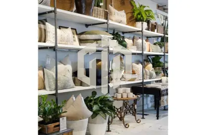 محل تجاري - استوديو - 2 حمامات للايجار في شارع التسعين الجنوبي - التجمع الخامس - مدينة القاهرة الجديدة - القاهرة