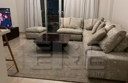 Apartment - 2 Bedrooms - 3 Bathrooms for rent in The Fourteen Golf Residences - Uptown Cairo - Mokattam - Cairo