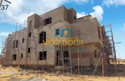 Apartment - 3 Bedrooms - 3 Bathrooms for sale in Maadi View - El Shorouk Compounds - Shorouk City - Cairo