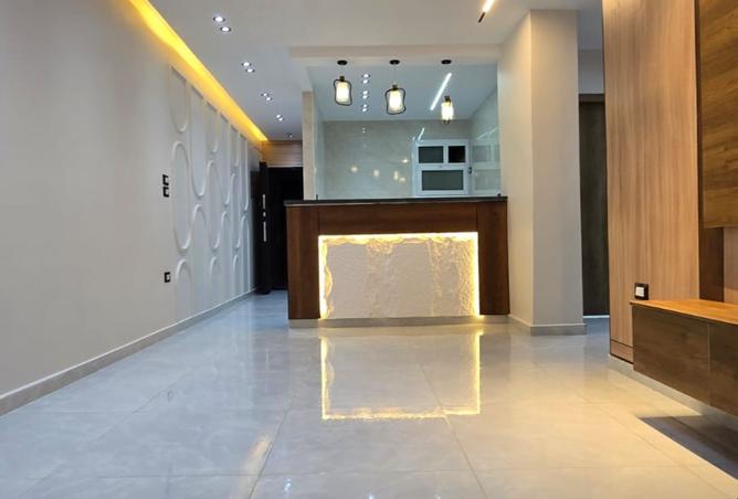 8220494 - Property Main Image