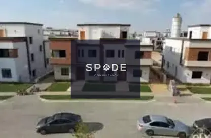Townhouse - 3 Bedrooms - 4 Bathrooms for sale in Azzar 2 - 5th Settlement Compounds - The 5th Settlement - New Cairo City - Cairo