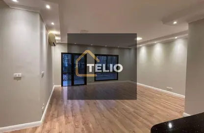 شقة - 3 غرف نوم - 2 حمامات للبيع في ذا كورت ياردز - كمبوندات الشيخ زايد - الشيخ زايد - الجيزة