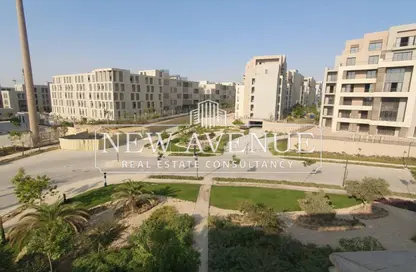 شقة - 2 غرف نوم - 3 حمامات للبيع في ديستريكت 5 - كمبوندات التجمع الخامس - التجمع الخامس - مدينة القاهرة الجديدة - القاهرة