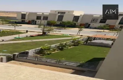 تاون هاوس - 3 غرف نوم - 4 حمامات للايجار في كمبوند البروج - كمبوندات الشروق - مدينة الشروق - القاهرة