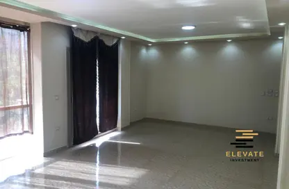 شقة - 3 غرف نوم - 2 حمامات للايجار في جاليريا  مون فالى - المستثمرين الجنوبية - مدينة القاهرة الجديدة - القاهرة