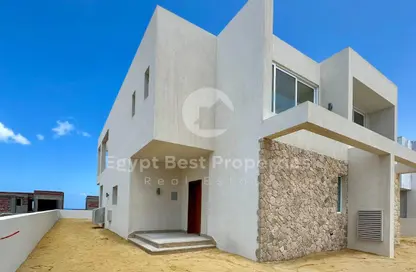 Villa - 5 Bedrooms - 4 Bathrooms for sale in Azha North - Ras Al Hekma - North Coast
