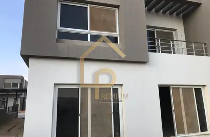 Townhouse - 4 Bedrooms - 4 Bathrooms for sale in Etapa - Sheikh Zayed Compounds - Sheikh Zayed City - Giza