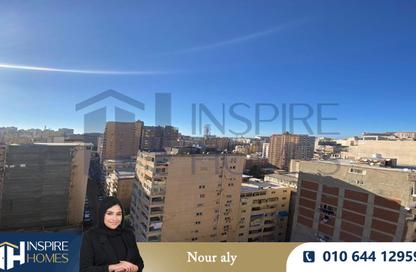 شقة - 3 غرف نوم - 2 حمامات للبيع في جليم - حي شرق - الاسكندرية