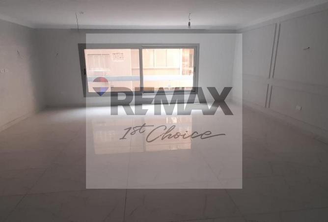 8041087 - Property Main Image