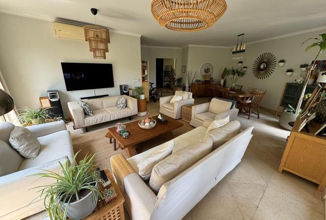 8231433 - Property Image 2