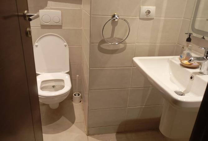 8528423 - Property Image 3