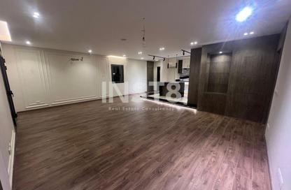 Apartment - 3 Bedrooms - 3 Bathrooms for sale in Eastown - 5th Settlement Compounds - The 5th Settlement - New Cairo City - Cairo