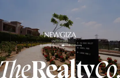 Villa - 5 Bedrooms - 6 Bathrooms for sale in New Giza - Cairo Alexandria Desert Road - 6 October City - Giza