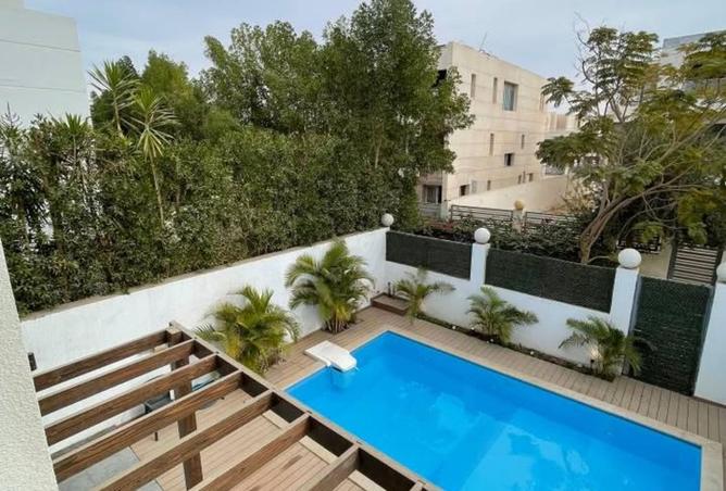 8389120 - Property Image 2