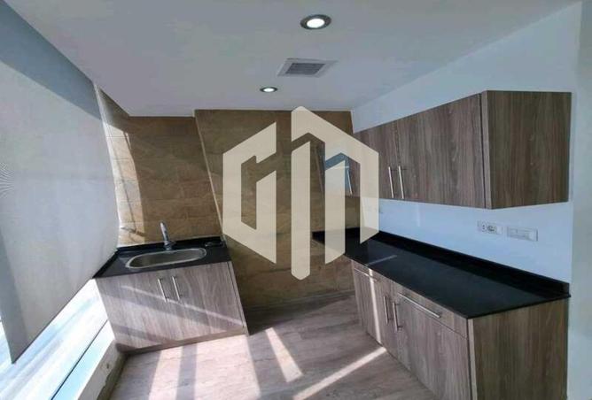 8081575 - Property Image 3