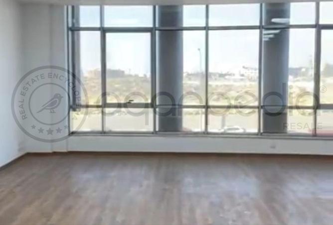 8353019 - Property Image 3