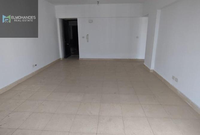 8342678 - Property Image 2