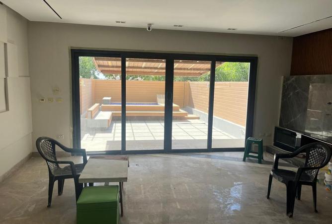 8329663 - Property Image 2